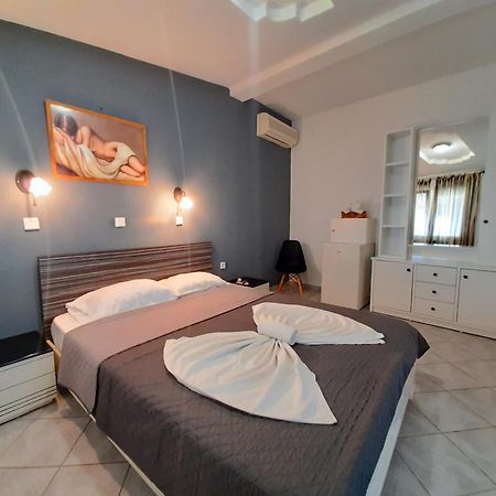 Paraga Rooms 佩弗卡里 客房 照片