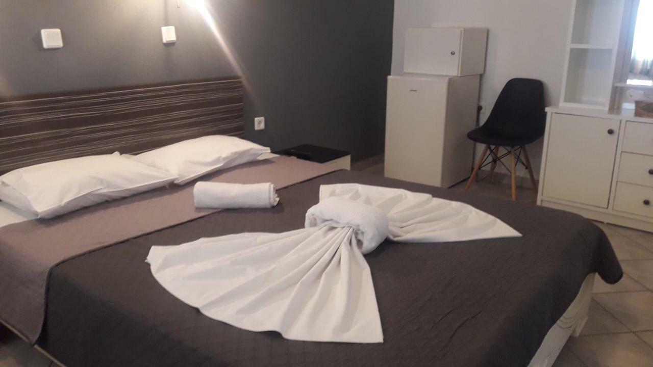 Paraga Rooms 佩弗卡里 外观 照片